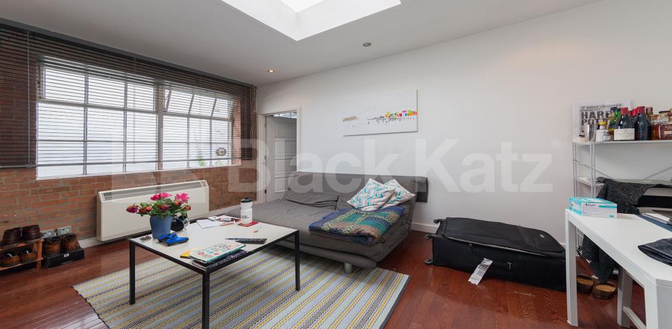 			NEW INSTRUCTION!, 1 Bedroom, 1 bath, 1 reception Apartment			 New Wharf Road, KINGS CROSS / ISLINGTON